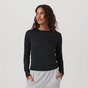 Vuori Daydream Crew - Large - NWT